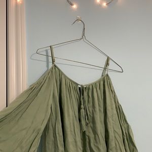 Forever 21 off the shoulder top